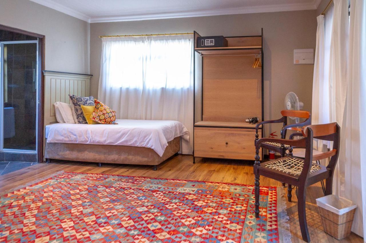 Airlies Historical Guest House มอนตากู ภายนอก รูปภาพ