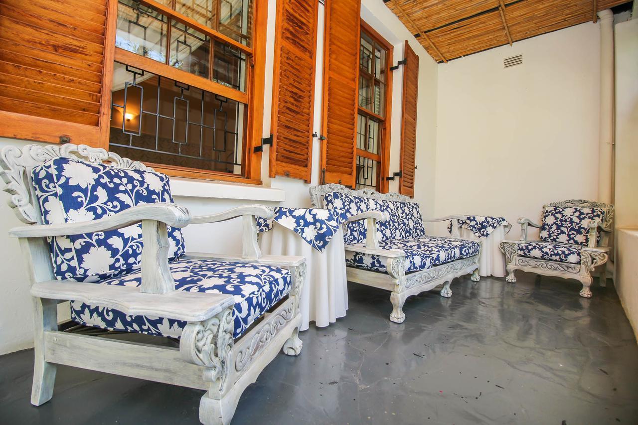 Airlies Historical Guest House มอนตากู ภายนอก รูปภาพ