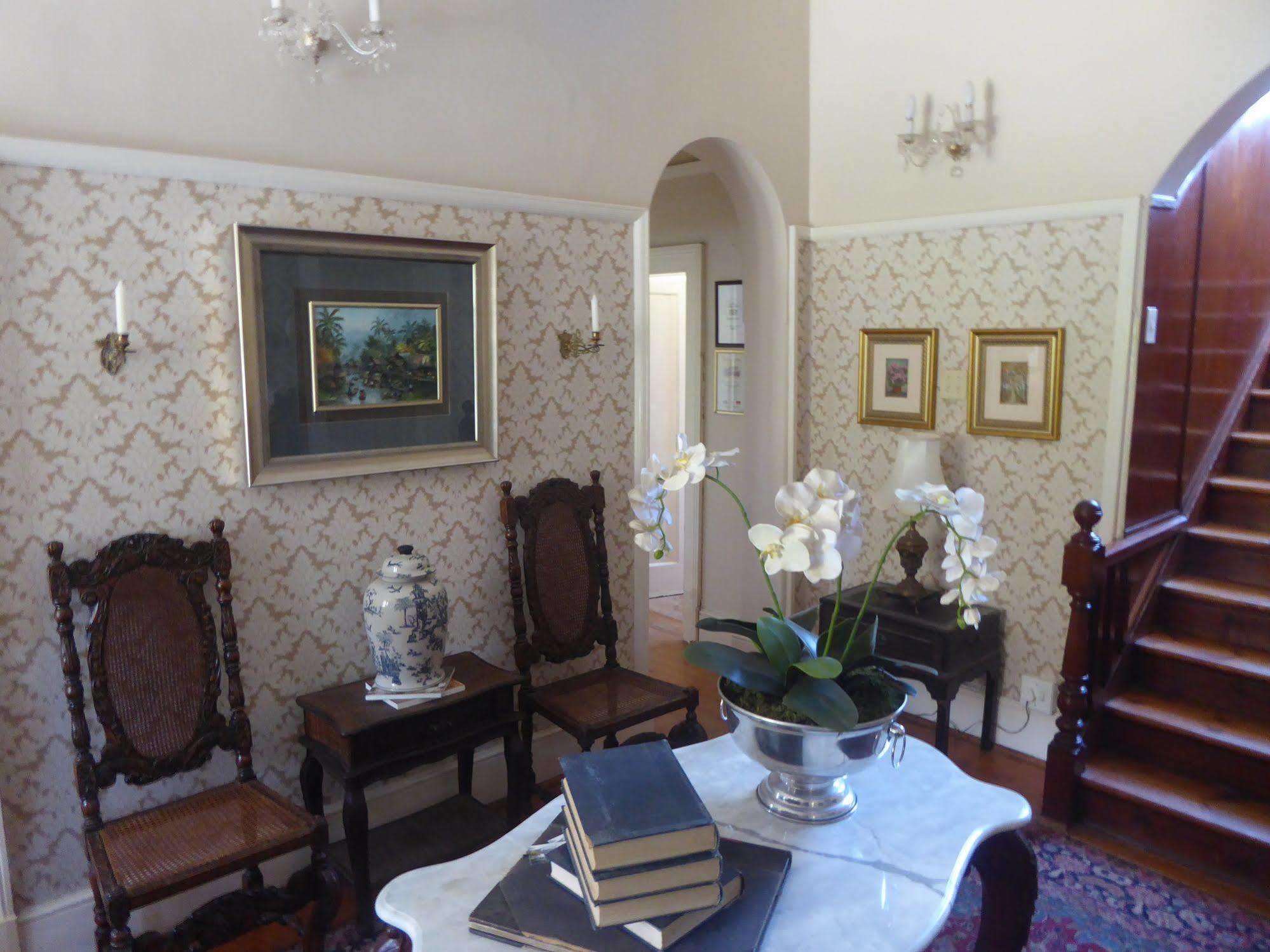 Airlies Historical Guest House มอนตากู ภายนอก รูปภาพ